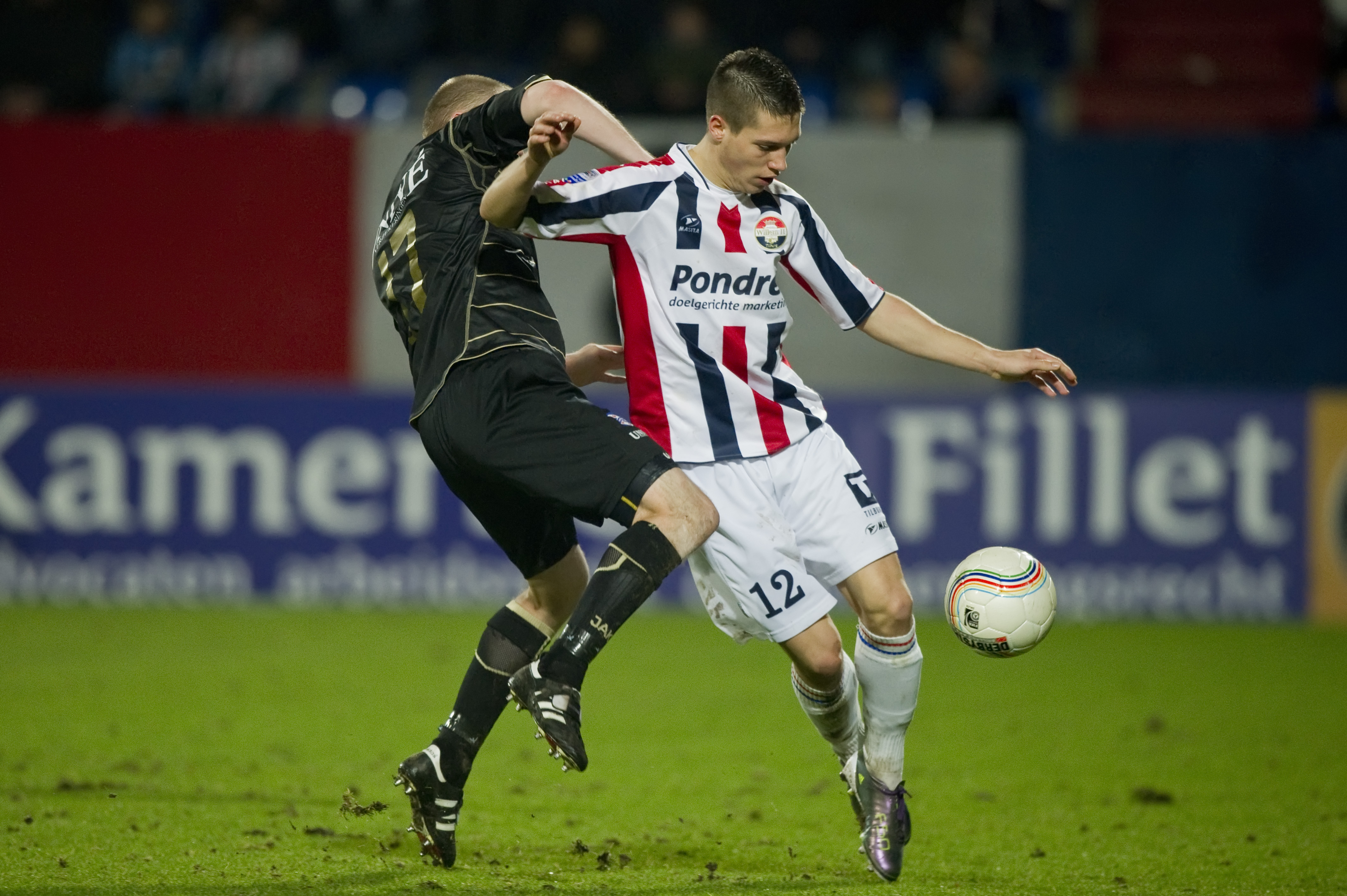 Gerrit Pressel in duel met Christian Grindheim