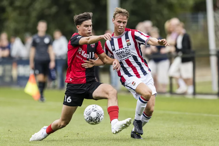 O21 bekert verder na monsterzege