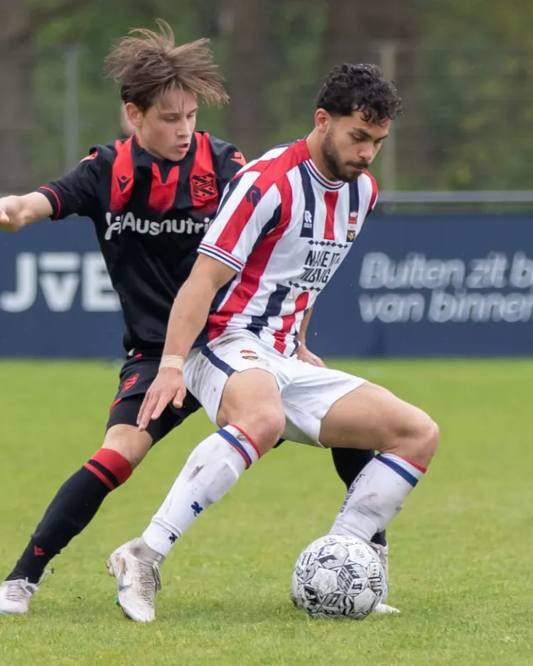 Zwaarbevochten zege voor O21