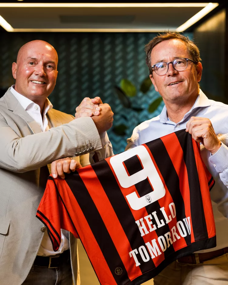 aarts&co betrekt Hello Tomorrow Box