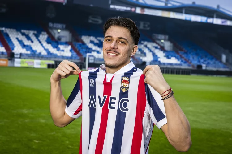 Willem II huurt Dennis Kaygin van SK Rapid Wien
