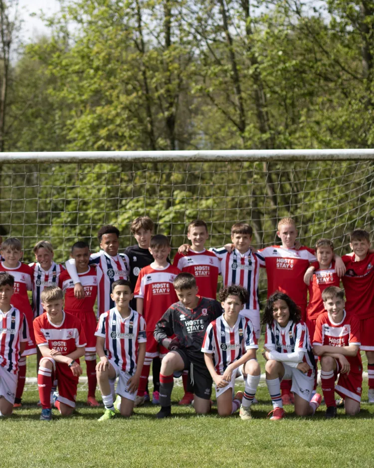 Willem II O12 maakt leerzame voetbalreis naar Newcastle