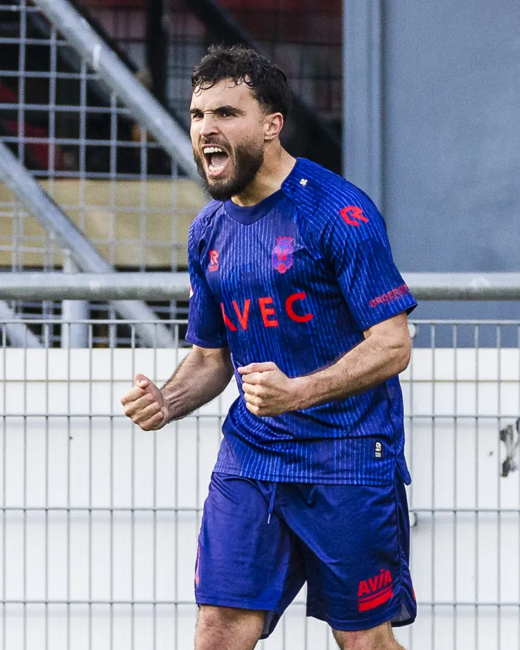 MatchWornShirt: bied mee en win!