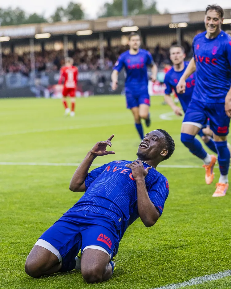 Willem II begint halve finale met winst in Almere