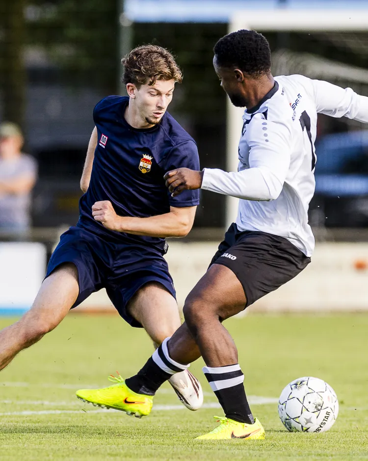 Willem II opent seizoen met ruime zege in Diessen: 0-11