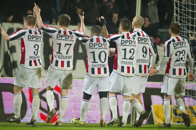26-02-2011: Willem II wint in knotsgekke slotfase van Heerenveen
