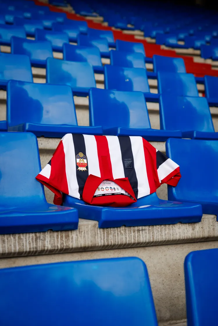 MatchWornShirt: bied mee en win!